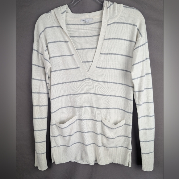 GAP Medium Striped Sweater Hoodie With Pockets Super Condition - Picture 6 of 13